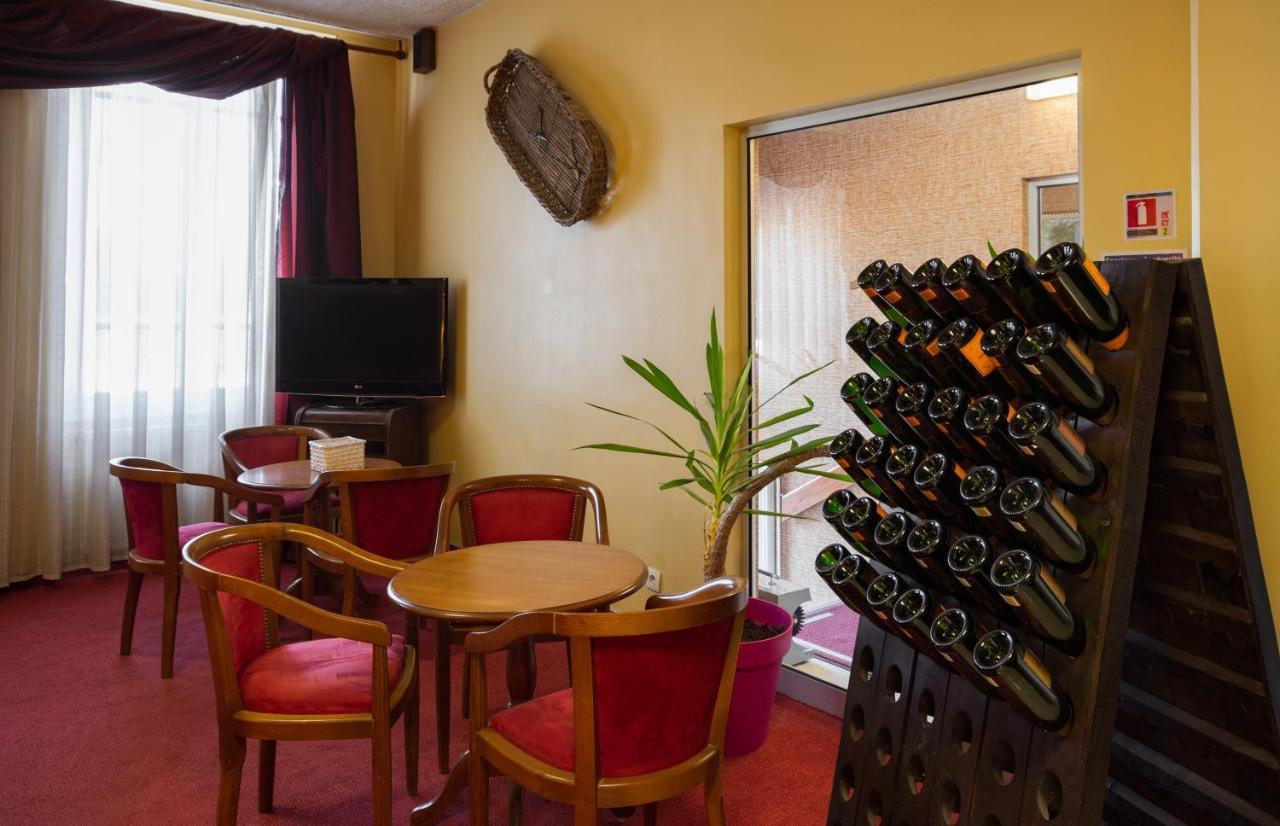 Hotel De Champagne サン・ディジエ エクステリア 写真